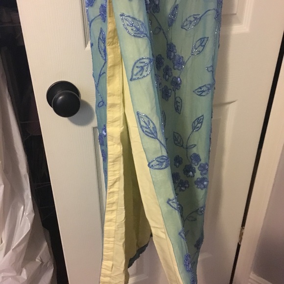 Prom/formal dress - Picture 3 of 7